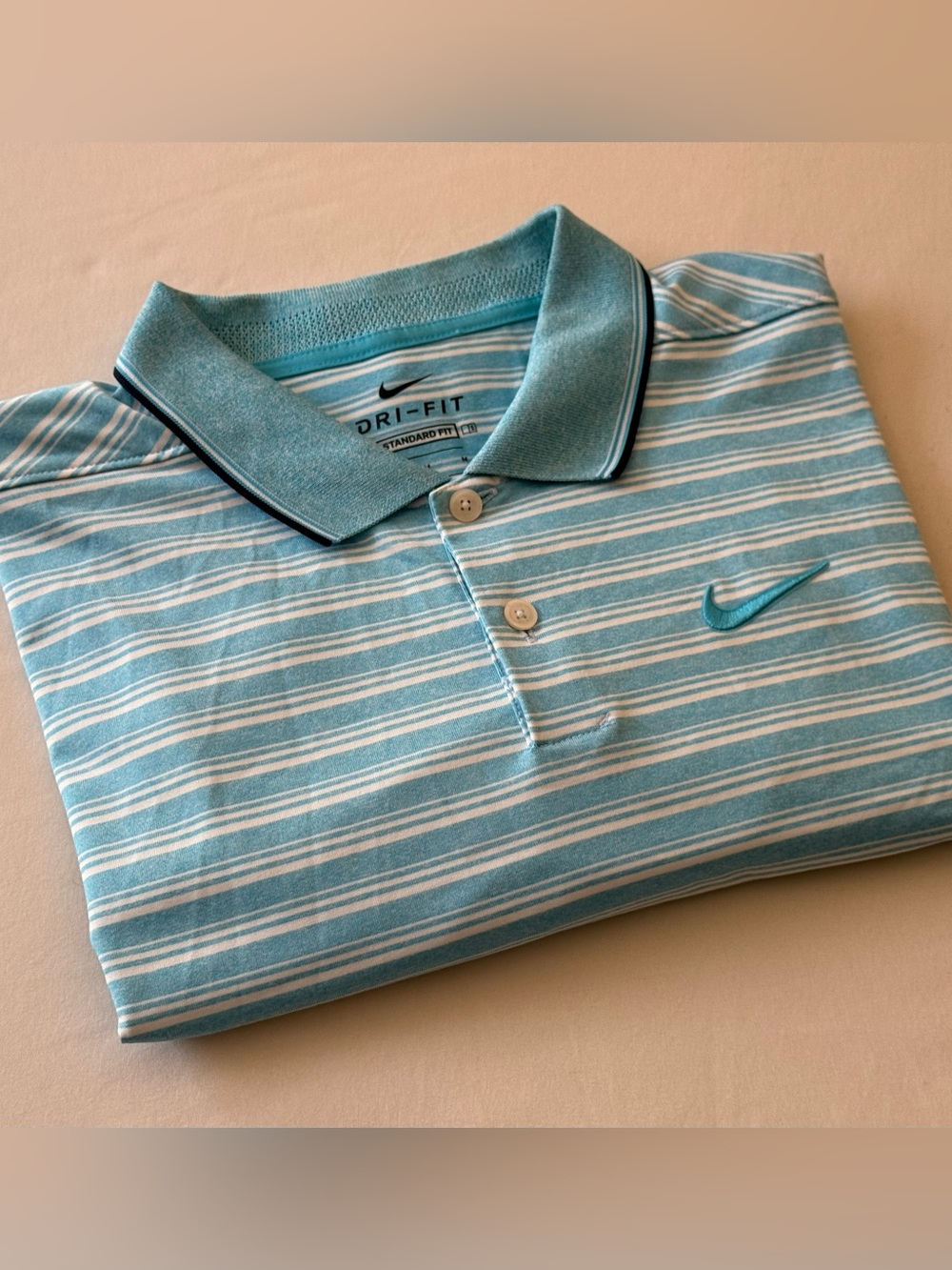 Nike Dri-FIT Men’s Golf Polo Medium Blue White Striped Standard Fit Swoosh